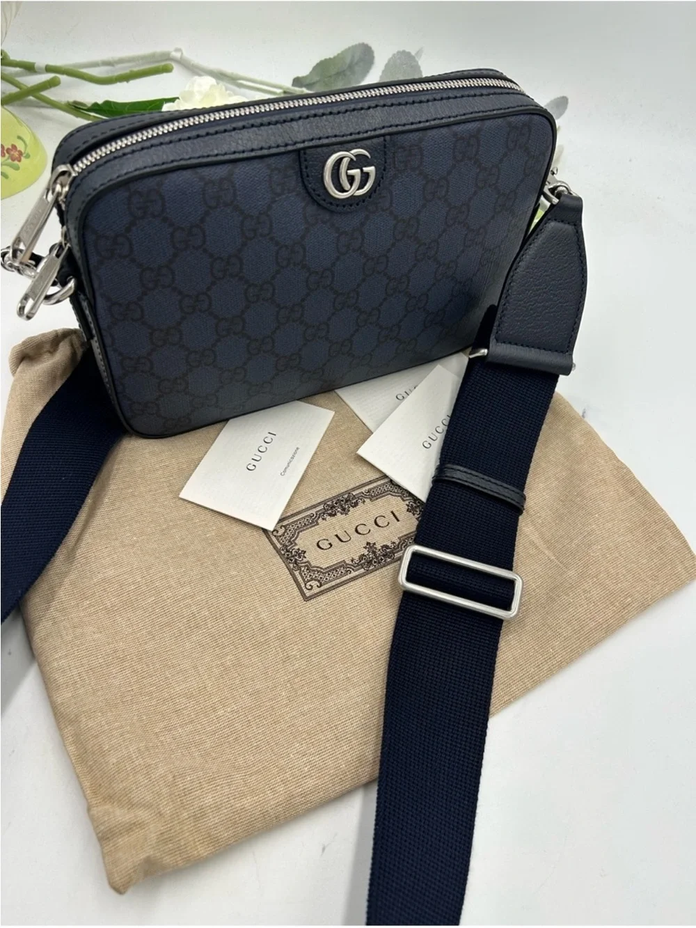Unisex Gucci black/Navy GG Ophelia Supreme Camera Bag - Picture 9 of 11
